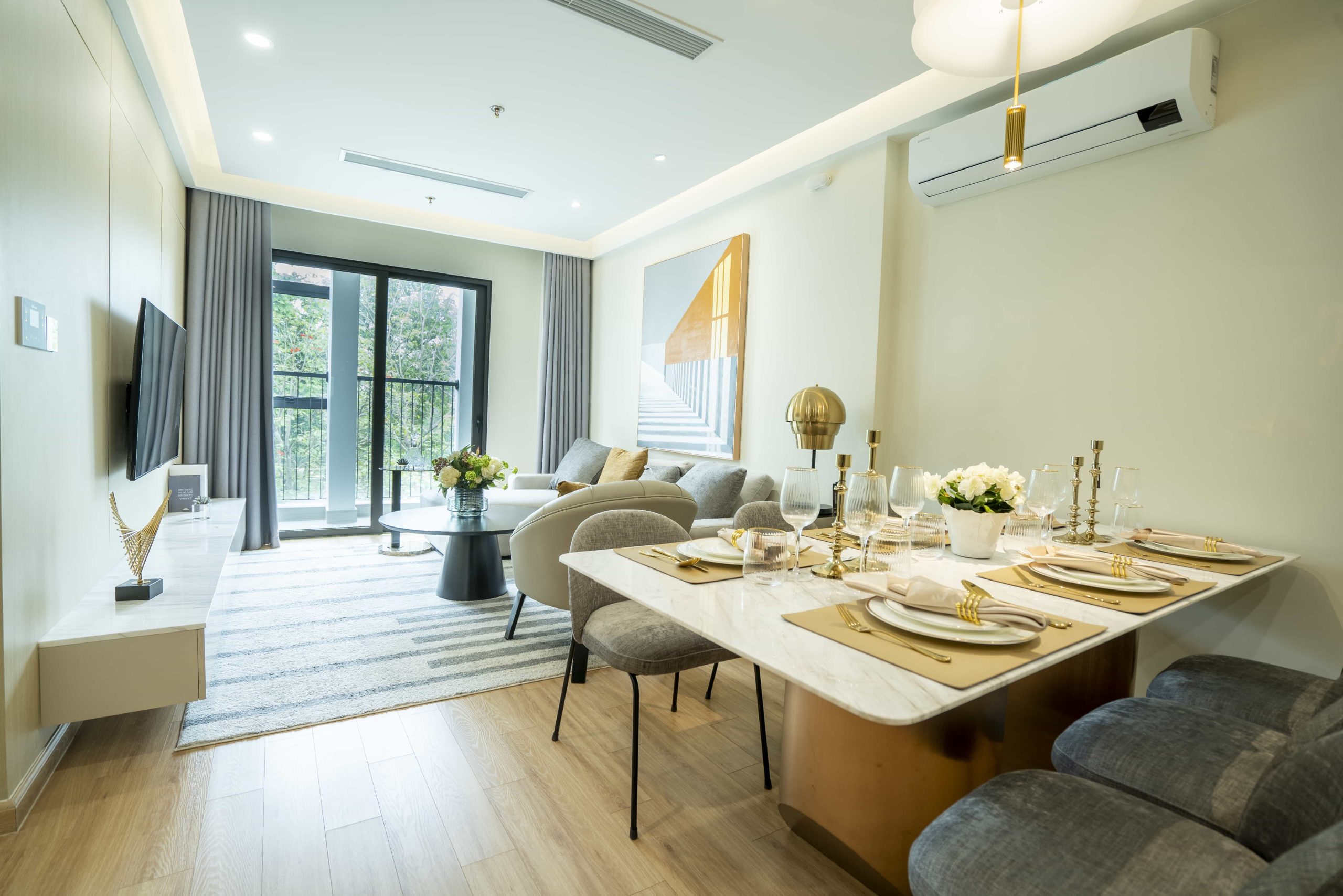 Mua nhà đón Tết: Căn hộ ngập ánh sáng, mừng năm mới an khang